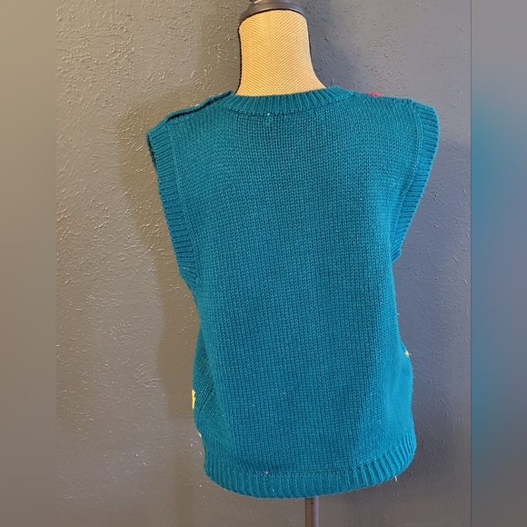 Bryn Connelly Medium Acrylic/Wool Green Knit Sweater Vest - Picture 3 of 10